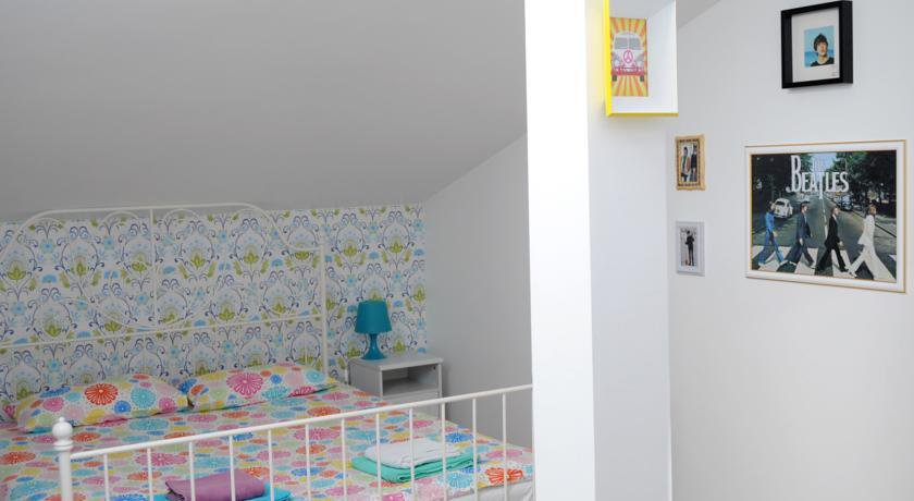 Гостиница Baby Lemonade Hostel Санкт-Петербург