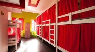 Гостиница Baby Lemonade Hostel Санкт-Петербург 8-местный смешанный дорм-4