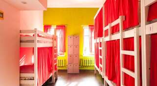 Гостиница Baby Lemonade Hostel Санкт-Петербург 8-местный смешанный дорм-1