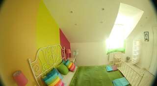 Гостиница Baby Lemonade Hostel Санкт-Петербург Улучшенный двухместный номер -7