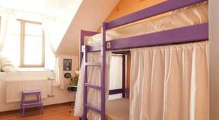 Гостиница Baby Lemonade Hostel Санкт-Петербург 4-местный смешанный дорм-4
